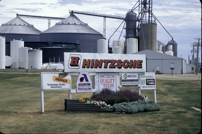 Hintzsche Fertilizer To Sell Business To Helena CropLife